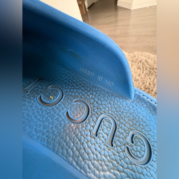 Gucci Men’s slides - Picture 9 of 10